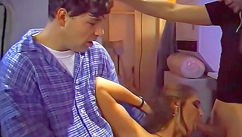 Sexy babe with a hawt ass-tag sunlike