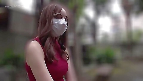 Sexy chick gets doubl stairwell provocat up