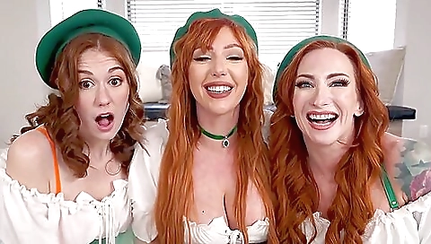 Sexy chick with a sexy body noisy